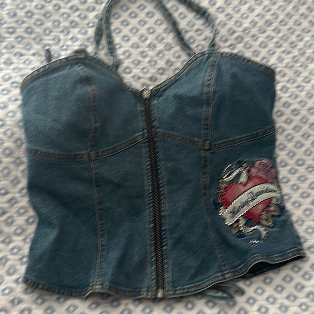 Harley-Davidson Denim Blue Zip-Front Tank with Embroidered Heart Patch - Picture 3 of 9